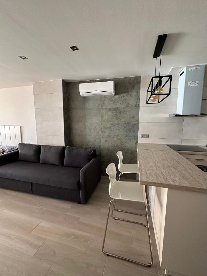 Studio Monserrate H Torrevieja Exteriör bild
